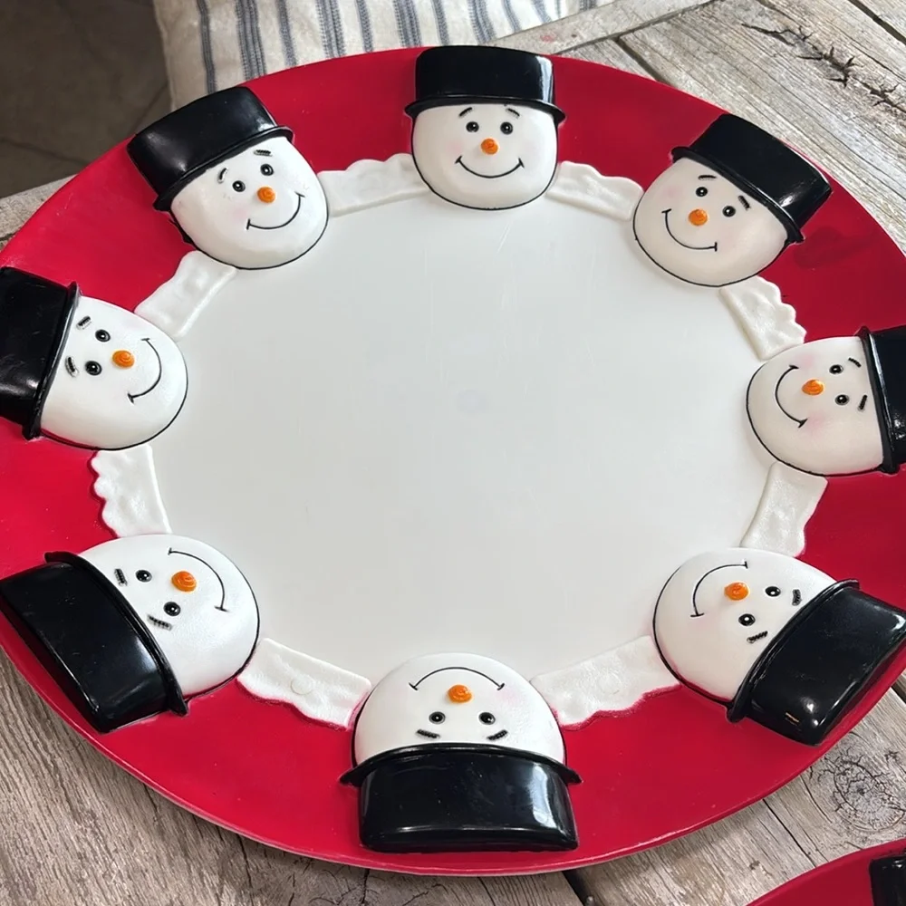 Easter Unlimited Ltd. serve up